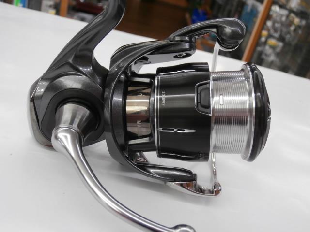 DAIWA - 【中古/未使用品】 ダイワ 24 ルビアス LT 2500S-DH   /R360M 中古/未使用品】 ダイワ 24 ルビアス LT 2500S-DH /R360M