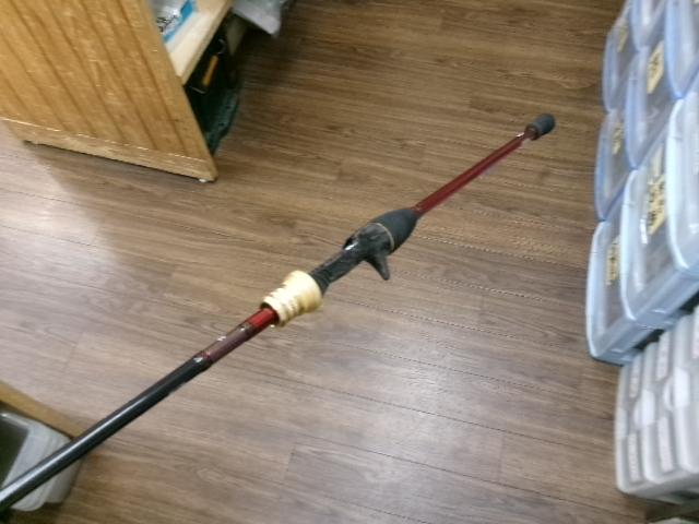 アナリスター マルイカ マルチ