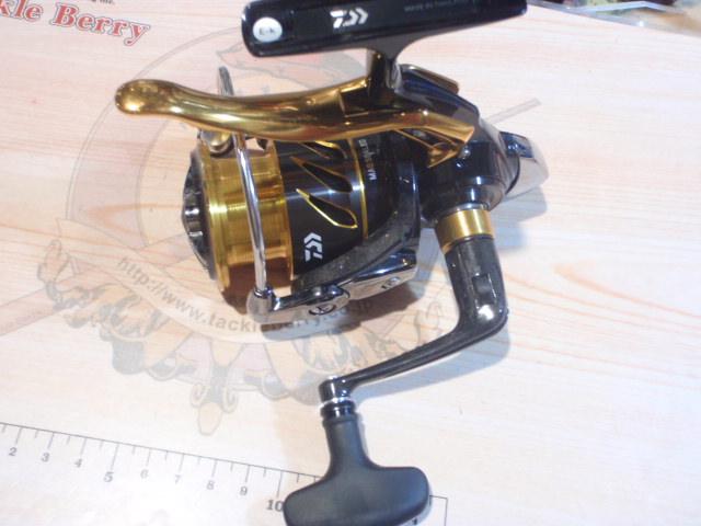 19ラグザス 2500H-LBD