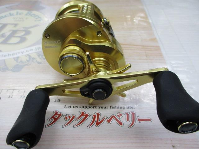 シマノ 22 カルカッタコンクエスト 200XG 右ハンドル (2022年