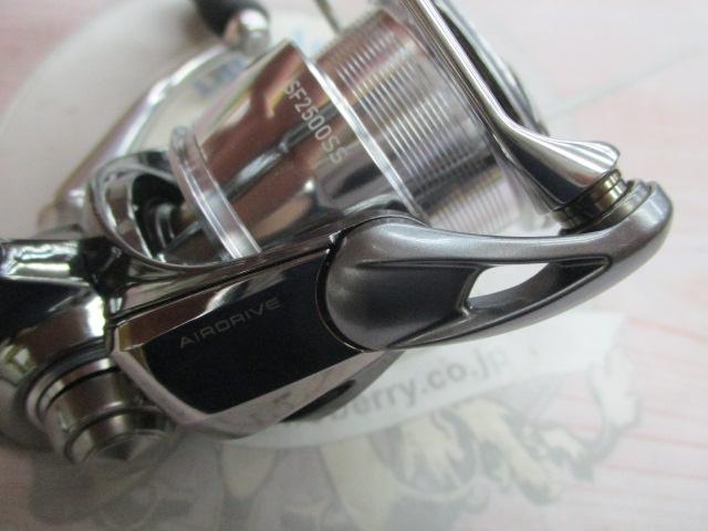 ダイワ イグジスト SF2500SS (リール) 価格比較 - 価格.com