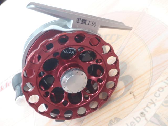 カセ筏師 THEチヌリミテッドV競技 60-SR(右) シルバー/レッド