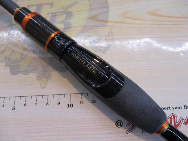 ベイライナーAKBM BL-812ML/AKBM