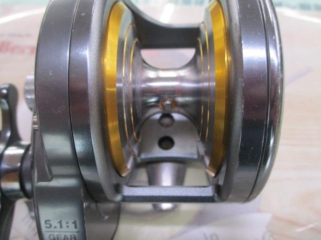 シマノ 03 オシアジガー NR 2000P 右巻き(シマノ)｜売買された