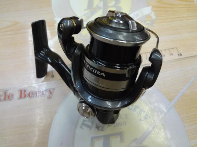 シマノ 12アルテグラ 1000S/L002M スピニングリール 美品 : 釣