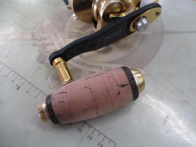 18オシアコンクエストCT300HG 61hAYzJT7ML._AC_SY200_QL15_.jpg
