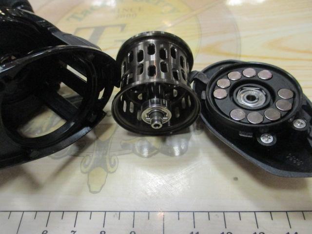 レボ ULTRACAST BF8