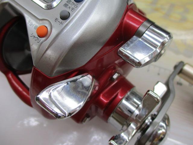 タカさん専用　SEABORG 400FBe 電動リール 赤/シルバー DAIWA (ダイワ) 電動リール SEABORG 400FBe｜トレファクONLINE