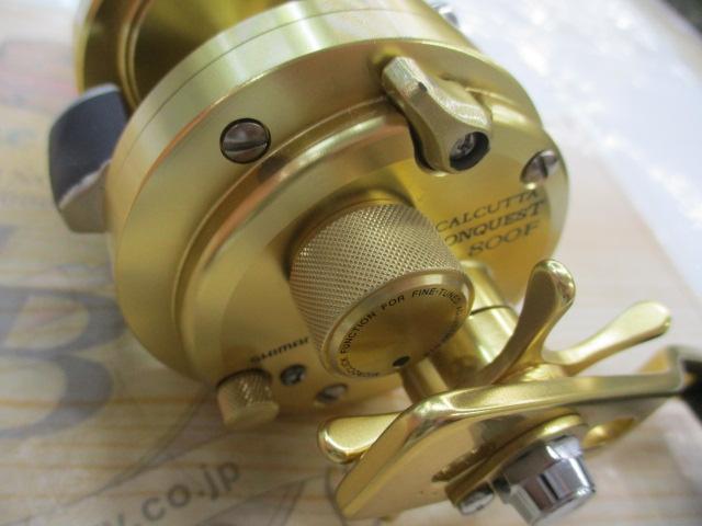 シマノ　カルカッタコンクエスト800F カルカッタ800F（右） - 28,500円 : 海釣り、船釣り専門店の沖