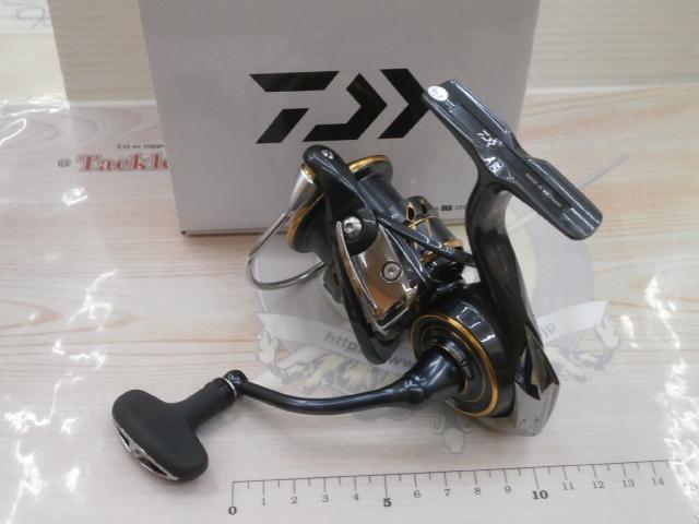 d*9様 ダイワ　21カルディア LT 3000XH 【新品未使用品】 ダイワ(Daiwa) 21 カルディア LT3000-CXH 00060288｜アウトドア