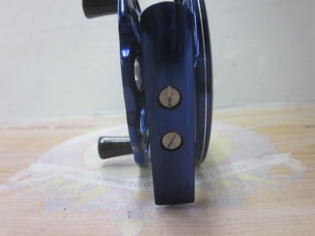 黒鯛師 THEヘチセレクション 88W-BS ブルー/シルバー