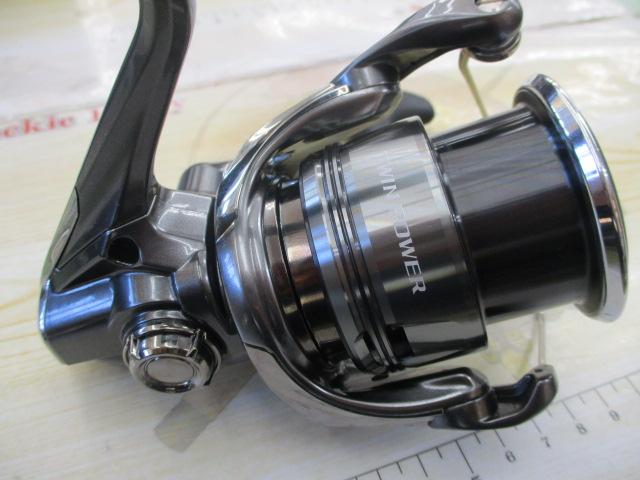 シマノ24ツインパワー4000MHG新品未使用 シマノ 24 ツインパワー 4000MHG (2024年モデル) スピニング