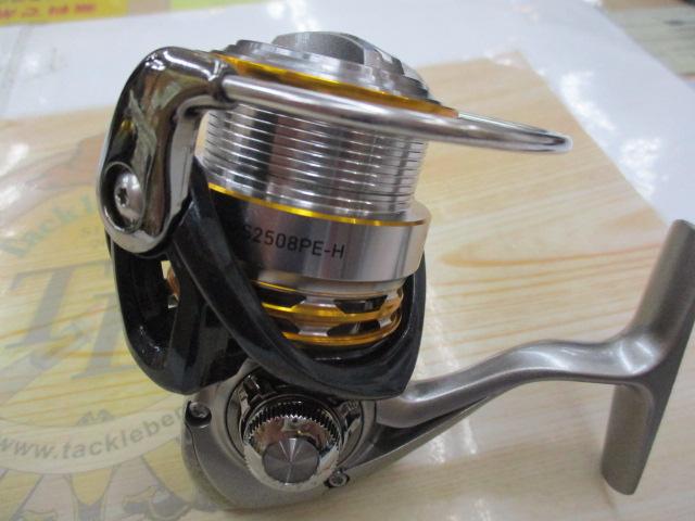 ダイワ EM MS 2508PE-H (リール) 価格比較 - 価格.com