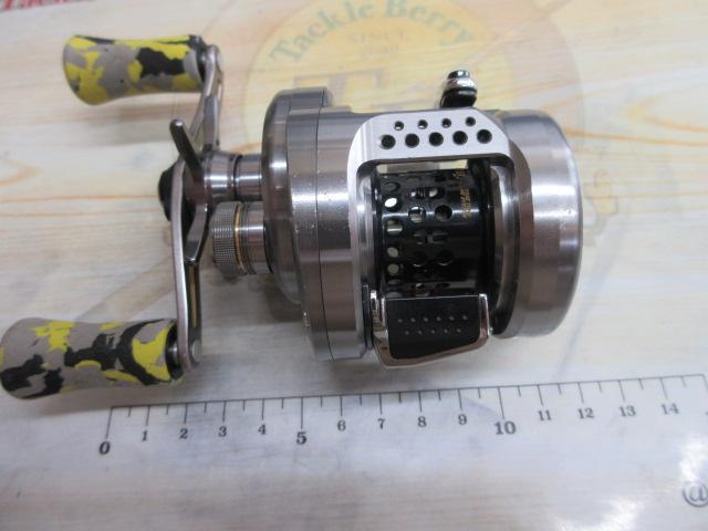 これ以上の値下げなし シマノ 17 カルカッタコンクエストBFS 超
