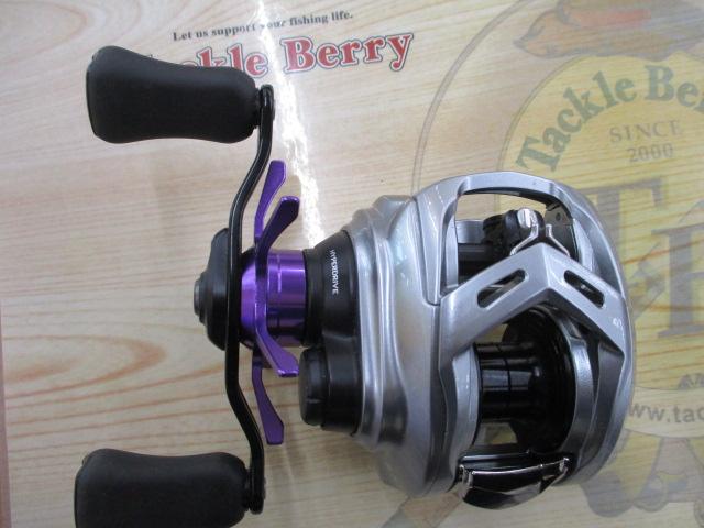 21アルファス SV TW 800XHL Amazon.com : DAIWA Alphas SV TW 800H Right Handle (Bait Reel