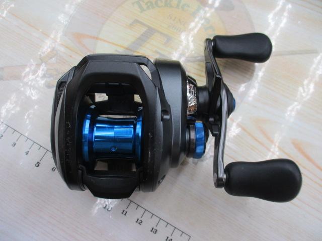 ΨΨ SHIMANO シマノ ベイトリール 20SLX DC 70HG 袋付 04179 やや