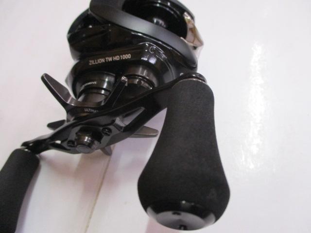 Amazon.com : Daiwa Baitcasting Reel 22 Gillion TW HD 1000H