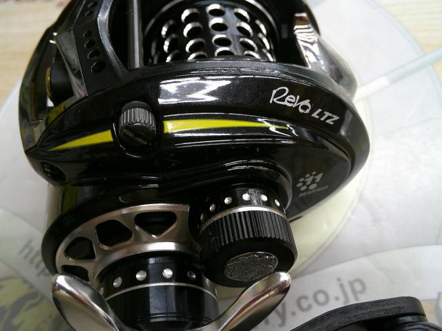 レア美品　Revo LTZ AE74-Racing Limited 7 Amazon.co.jp: アブガルシア レボ LTZ AE74 レーシング