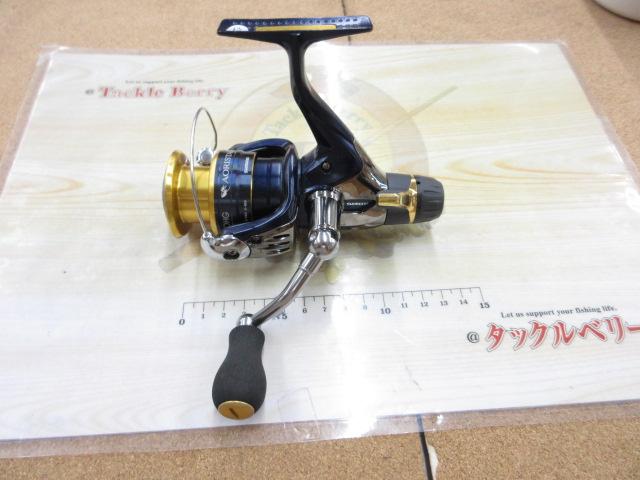 シマノ アオリスタ BB C3000HG リール スピニングリール