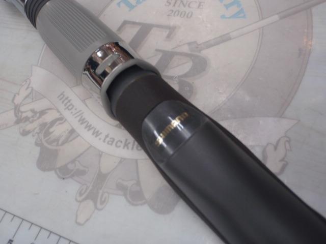 IHトライトンEV 30-330T