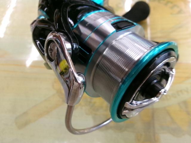 19エメラルダスLT3000S-C-DH Amazon.com : Daiwa LT3000S-CH-DH 19 Emeraldas Spinning Reel