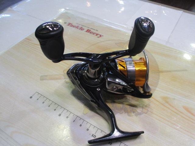 Amazon | ダイワ(Daiwa) スピニングリール 15 レブロス 2004H-DH