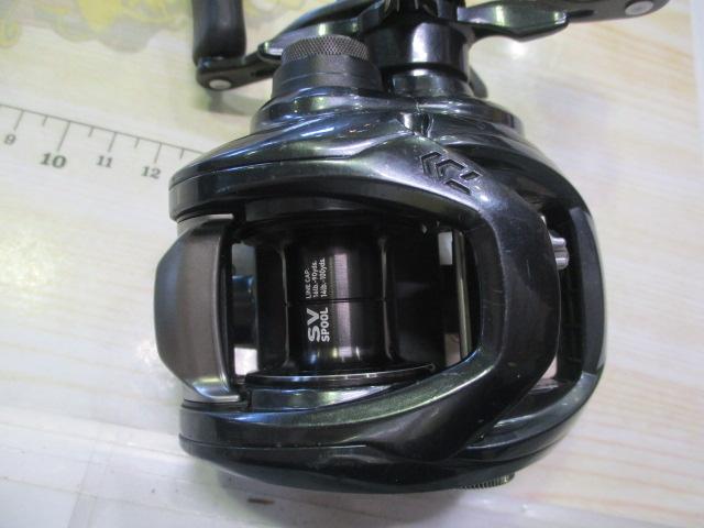 ダイワ 20タトゥーラSVTW 103SHL 左ハンドルベイトリール 中古品