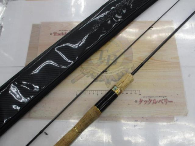 【新品未使用　999.9刻印入り】2024 NEW ホワイトウルフ 62UL-E ホワイトウルフ 7075アルミ合金警棒 16