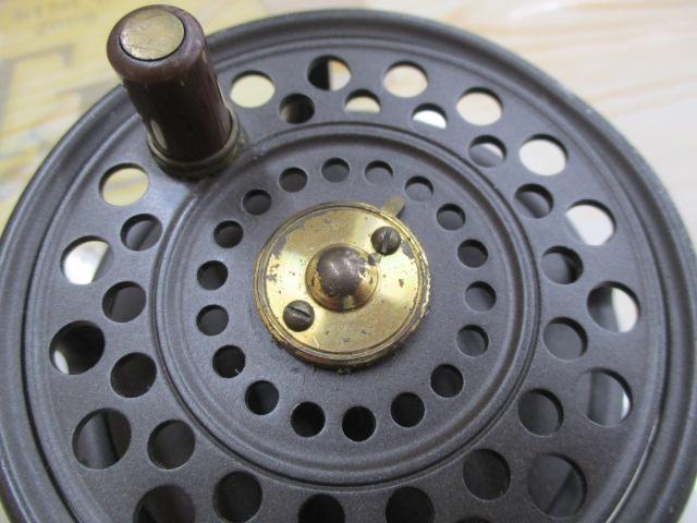 ザフェザーウェイト