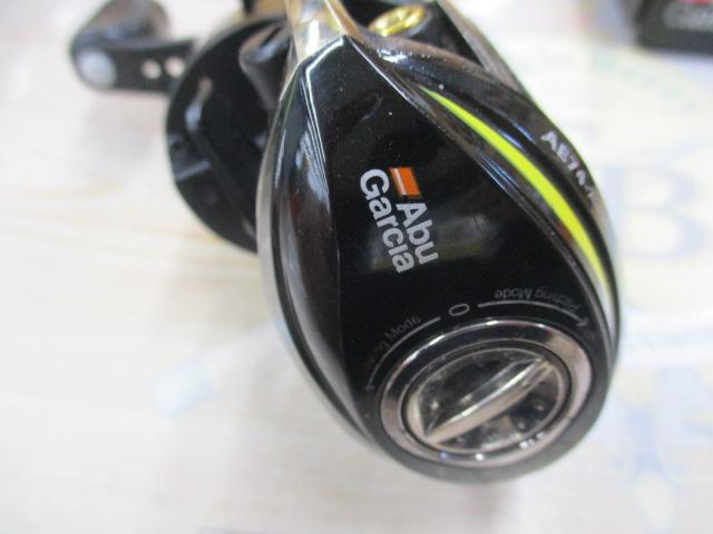 アブ・ガルシア ambassadeur Revo LTZ AE74-Racing Limited7 (右