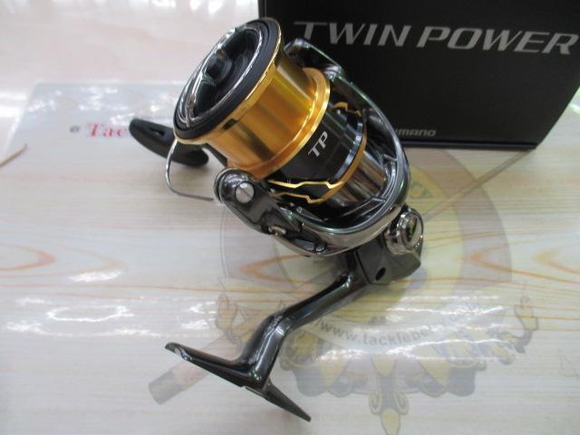 シマノ(SHIMANO) 20 ツインパワー C3000MHG 041418｜アウトドア