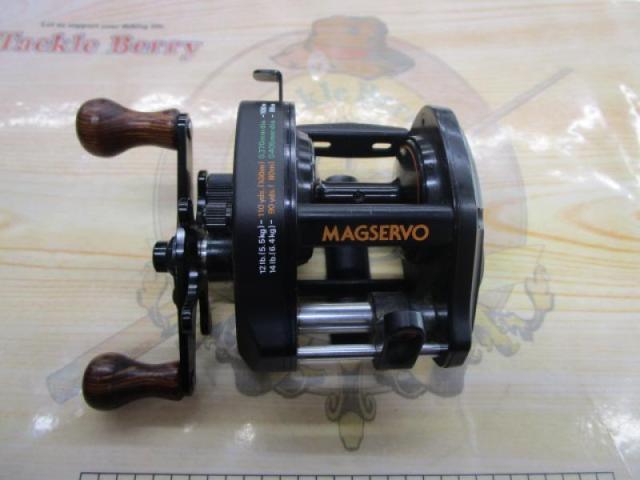 DAIWA ダイワ ファントム マグサーボ SS-15 ベイトリール
