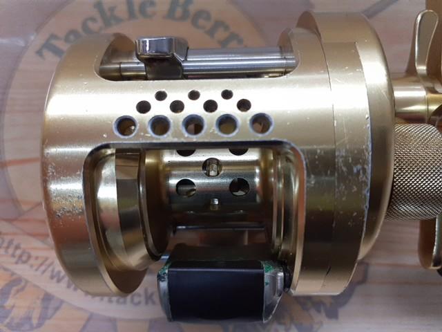シマノ　01 カルカッタコンクエスト　100 シマノ 21カルカッタコンクエスト 100/101 SHIMANO CALCUTTA