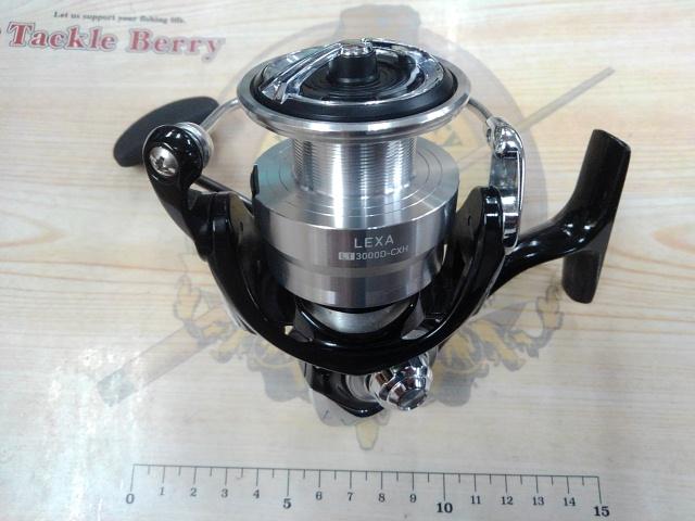Reel Daiwa fishing gear fishing Daiwa LT3000D-CXH Spinning