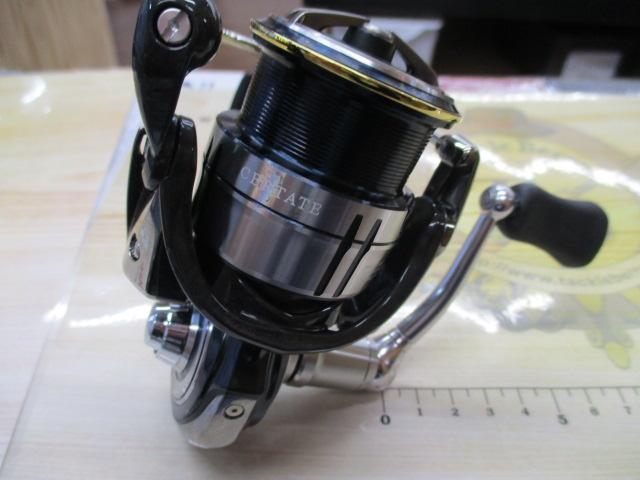 極美品 ダイワ 19セルテート 2500S
