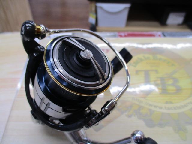 Amazon | ダイワ(DAIWA) スピニングリール 19 セルテート