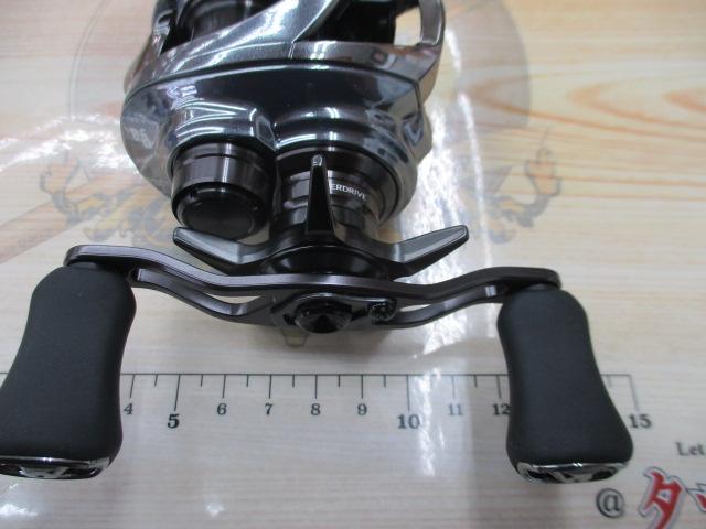 リール DAIWA LIMITED CT 70XH ダイワ スティーズ リミテッド CT SV TW 70XH (リール) 価格比較