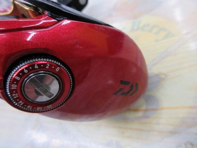 ダイワ HRF PEスペシャル 7.3R-TW 新品未使用 DAIWA ダイワ HRF PE SPECIAL 7.3R-TW ベイトリール 箱付き