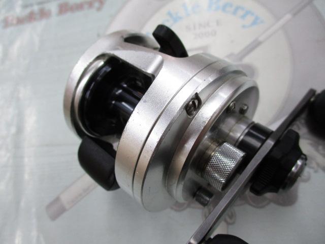 シマノ(SHIMANO) 12カルカッタ 200 RIGHT ○完売しました