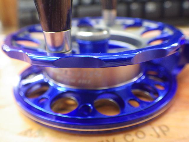 黒鯛師 THEヘチセレクションZ 88W BT ブルー/チタン