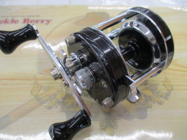 美品 AbuAmbassador 5001C 箱備品付き