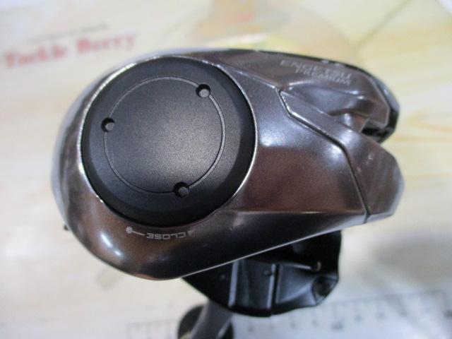 中古美品シマノ　18エンゲツプレミアム151PG ΨΨ SHIMANO シマノ ベイトリール 18エンゲツプレミアム151HG 箱