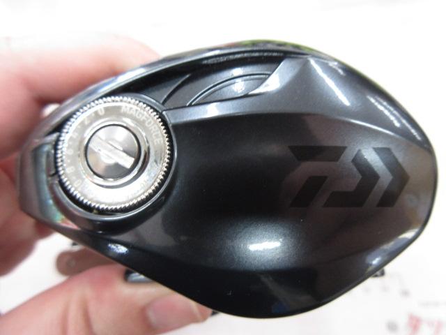 リール DAIWA TATULA TW400H ダイワ タトゥーラ TW 400H (リール) 価格比較 - 価格.com