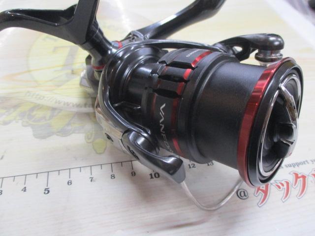 シマノ　20 ヴァンフォード　C 3000SDH 【新品未使用品】 シマノ(SHIMANO) スピニングリール 20 ヴァンフォード C3000SDH