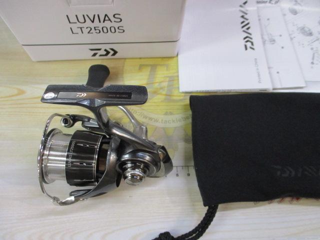 最高傑作　新品　未使用　24 LUVIAS LT2500S 楽天市場】ダイワ 24ルビアス LT2500S / スピニング リール