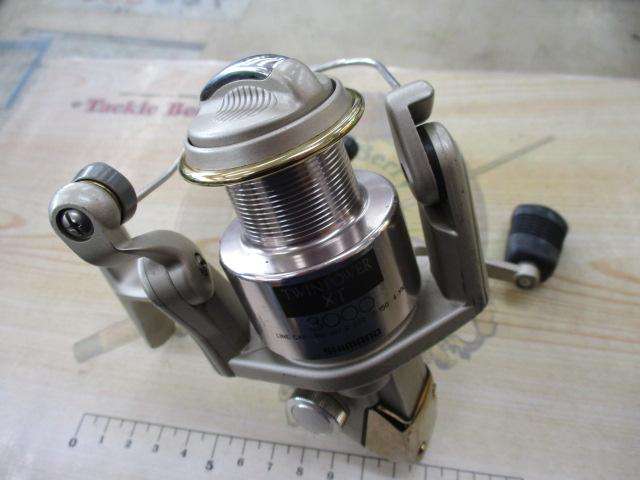シマノ　95 ツインパワーXT 3000 シマノ 95ツインパワー XT 3000/Q439M スピニングリール : 釣