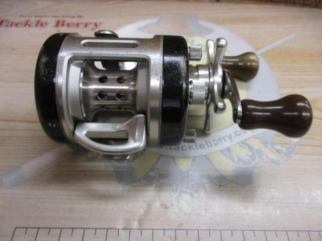 バリウスF200 ｜＠ベリーネット 日本最大新品中古釣具WEBショップ