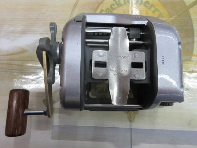 シマノ デジタナ SLS 小船 3000 タナピタ 船用 ベイトリール 美品 シマノ デジタナ SLS 小船 3000 タナピタ 船用 ベイトリール 美品