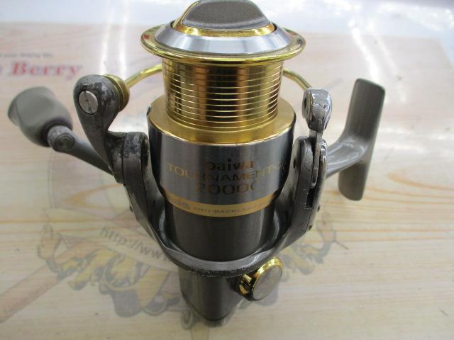 ダイワ　98トーナメントZ 2000LBC 未使用 Yahoo!オークション -「トーナメントz2000」の落札相場・落札価格