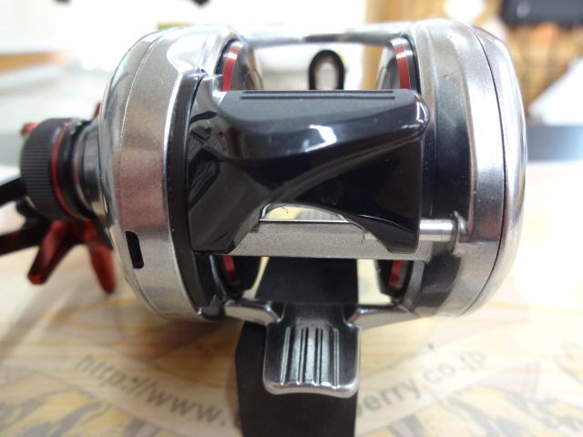 現行　スコーピオンmd 301xg LH 極美品 シマノ 25 スコーピオン MD 301XG LEFT 左 リール ベイト ( 2025